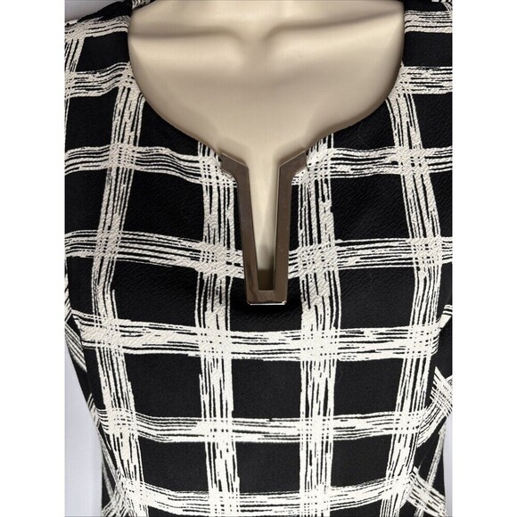 Alyx B&W Career Wear Stretch Fitted Blouse Small With Silver Accent - Picture 4 of 9